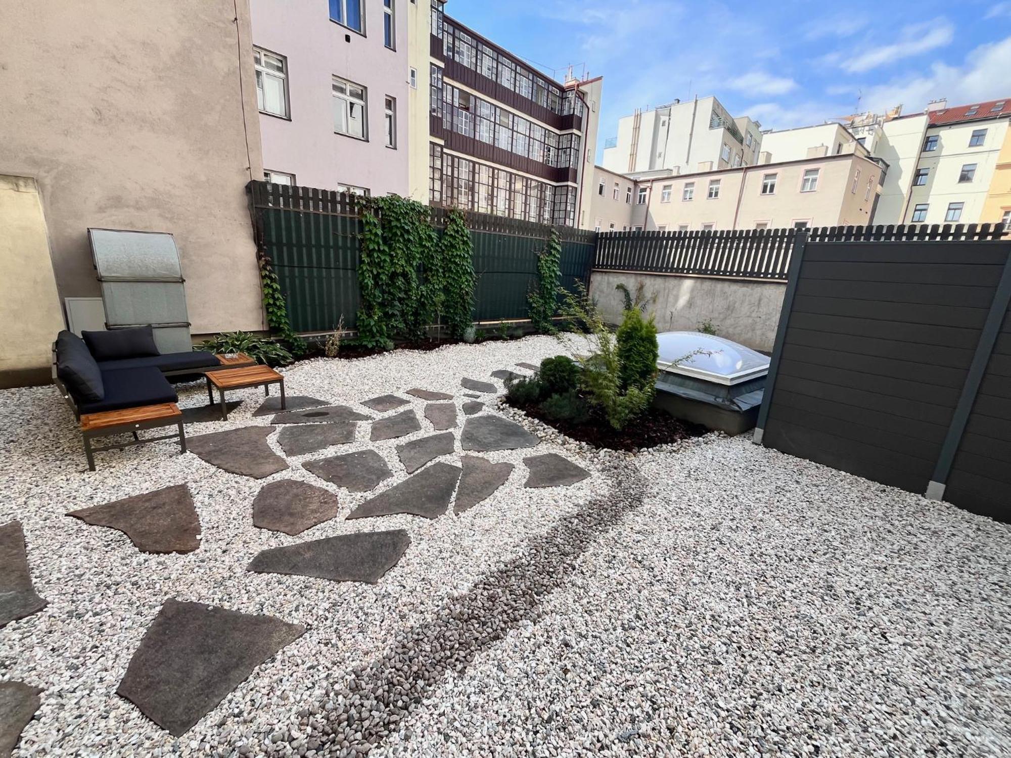 New City Centre Garden Apartment - Central Location Prag Exterior foto