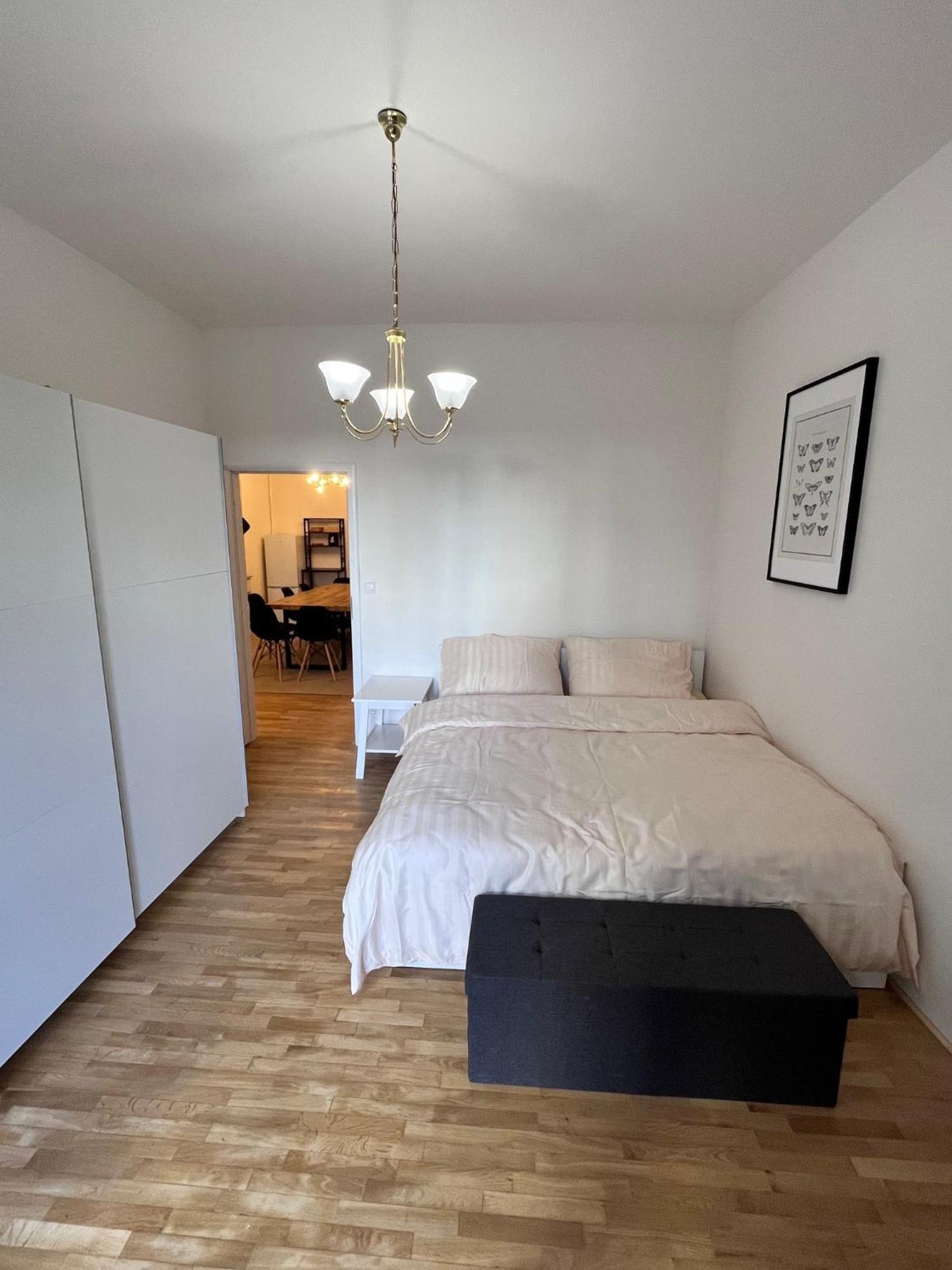 New City Centre Garden Apartment - Central Location Prag Exterior foto