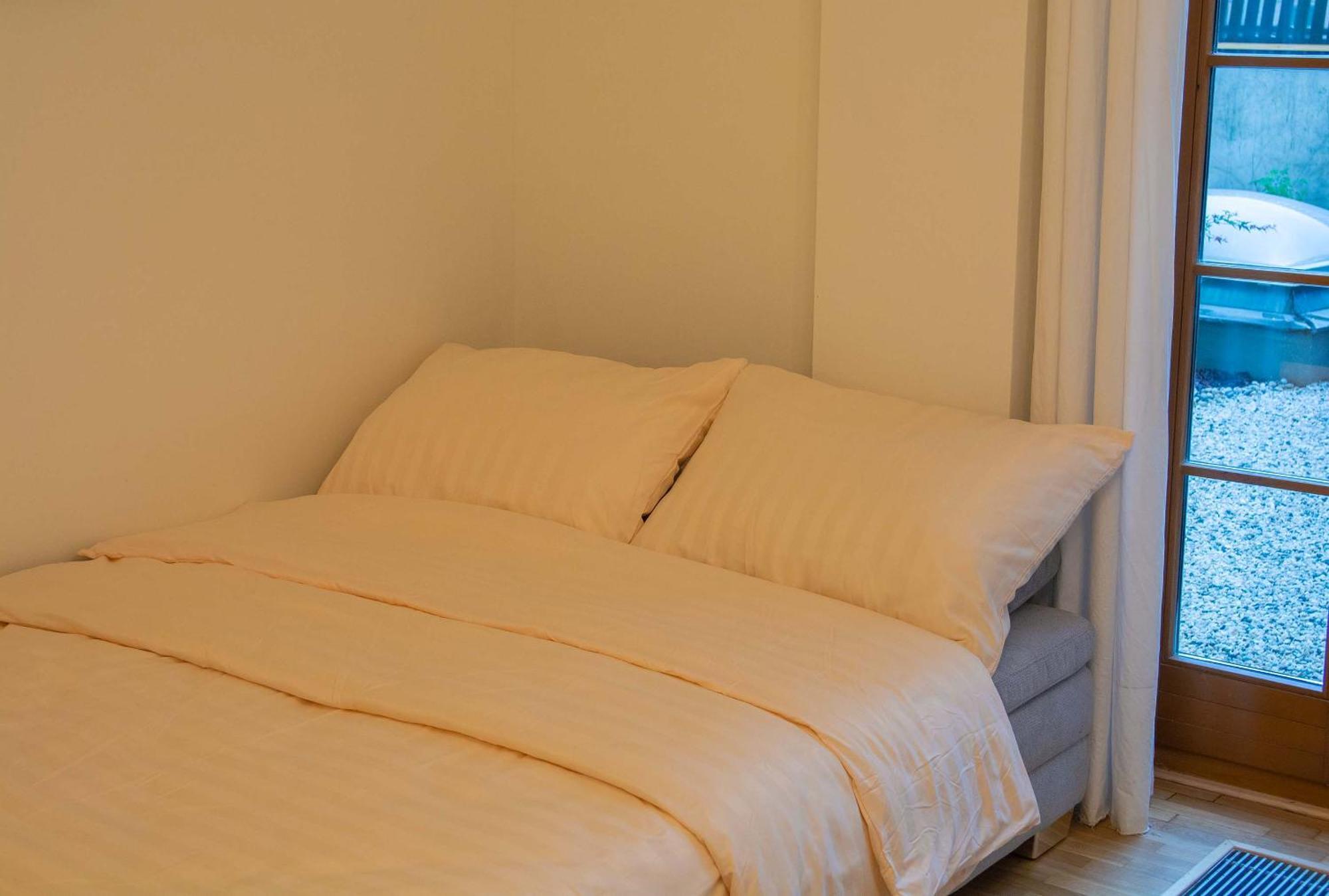 New City Centre Garden Apartment - Central Location Prag Exterior foto